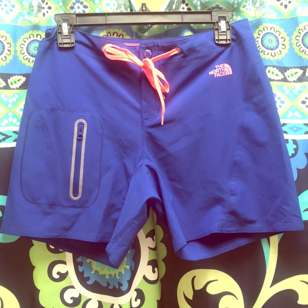 Th North Face shorts